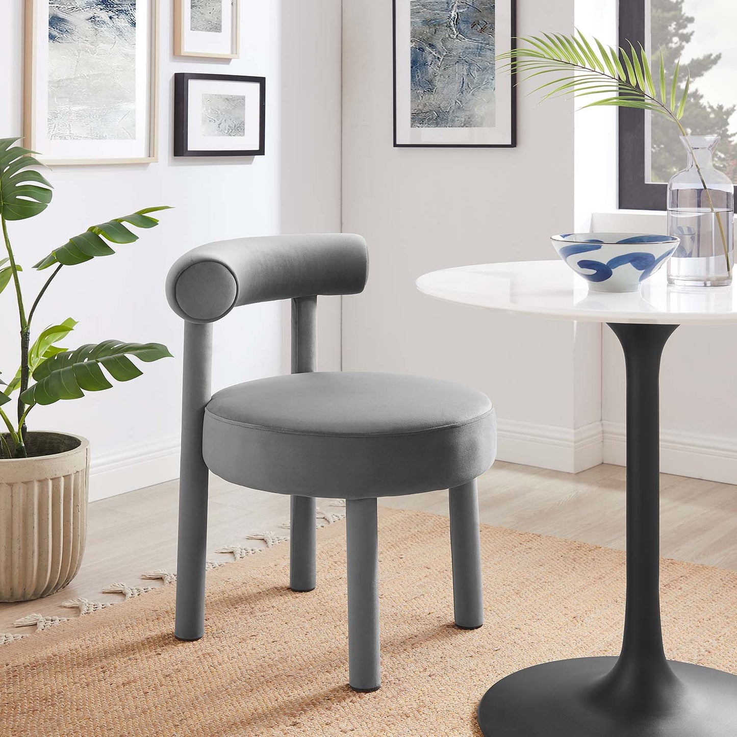 Nilo Performance Velvet Dining Chair