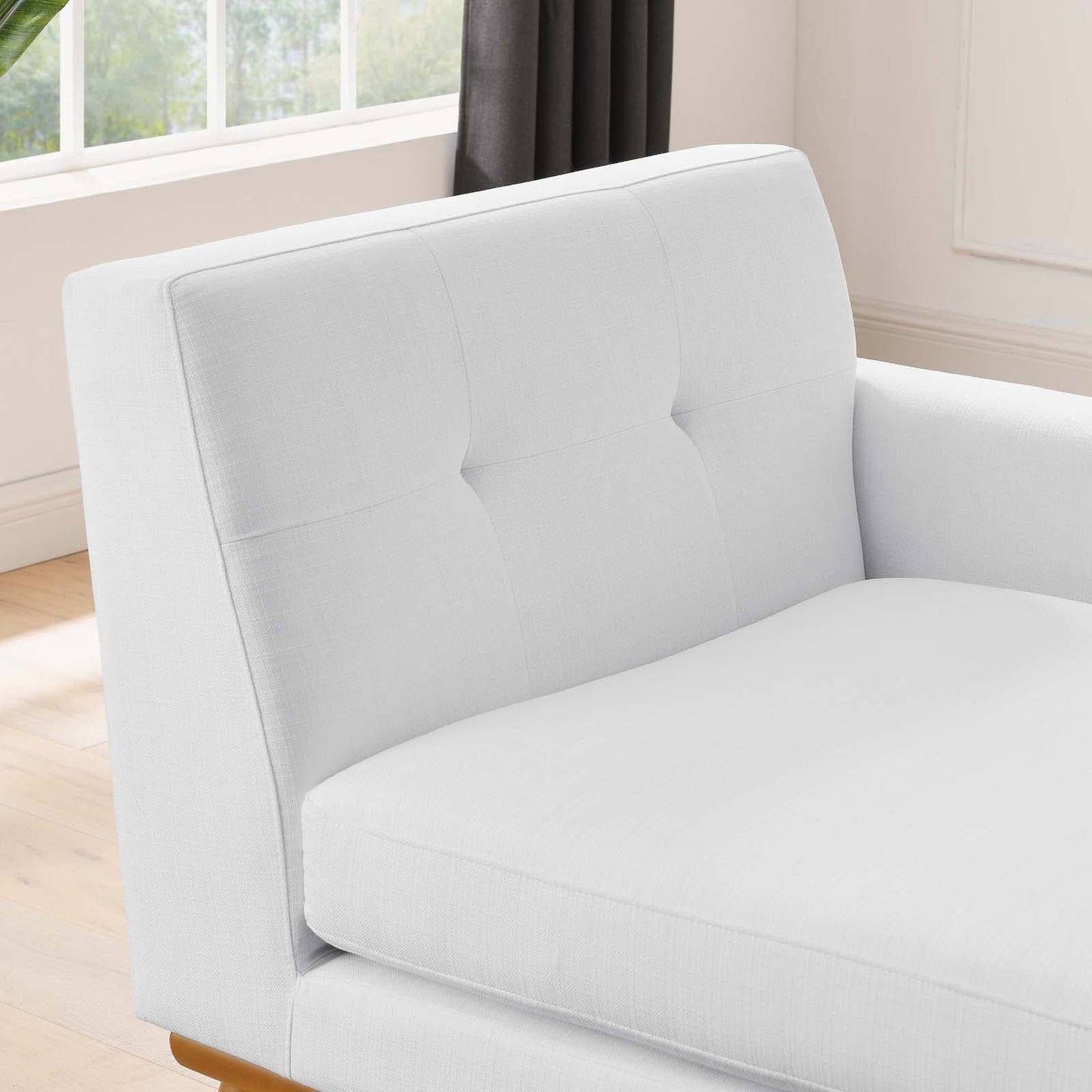 Avra Right-Facing Upholstered Chaise