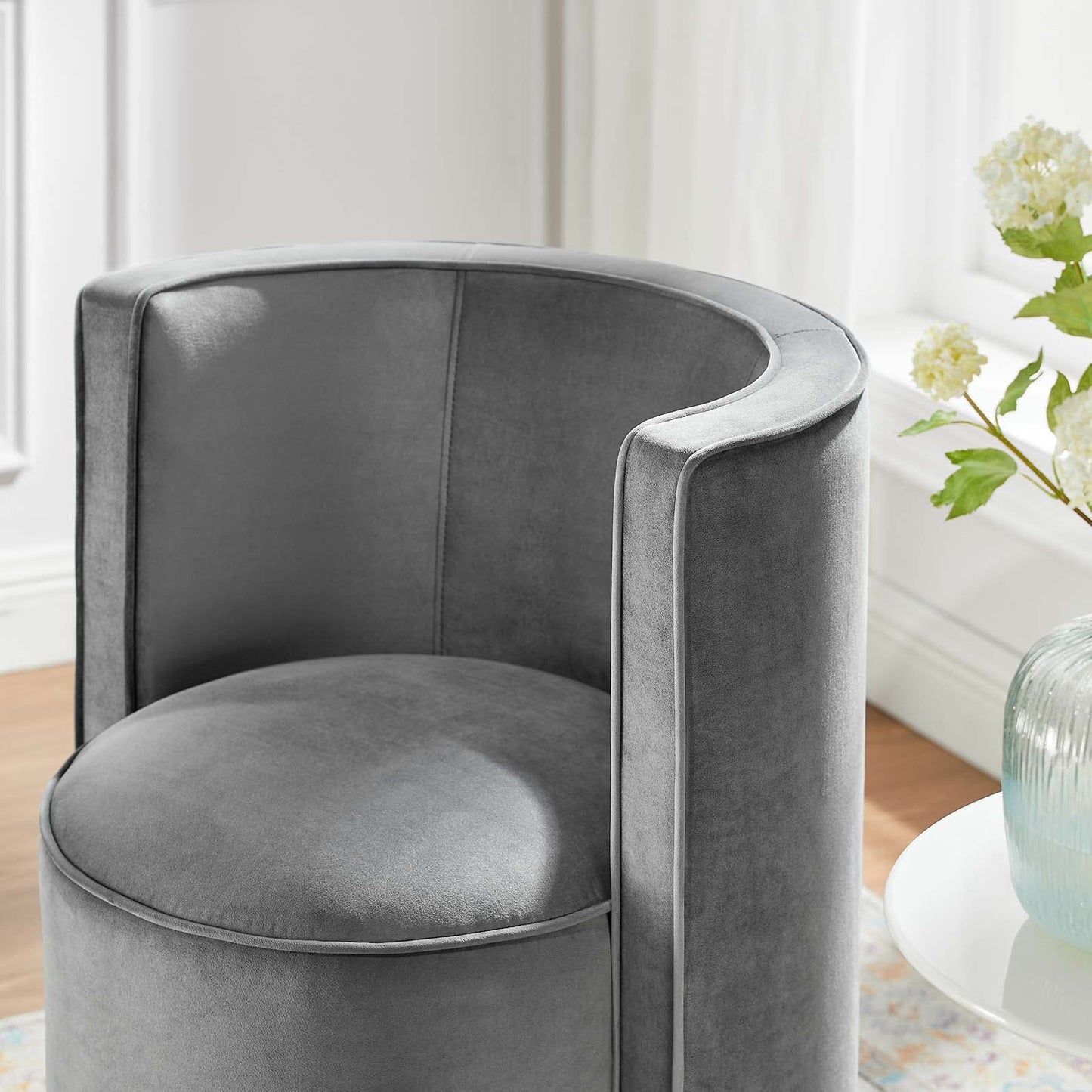 Dia Velvet Swivel Chair